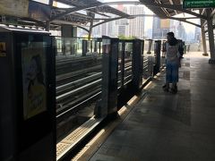 今日も電車無料の日でした。
今日も祝日っぽいよ。