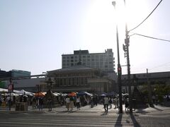 ＪＲ奈良駅を通りホテルへ
駅前でイベントやってました
１８時まで