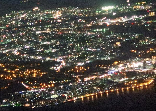 沖縄49 那覇空港 離陸夜景 ｊａｌ918便 東京行 42k席 遅便op 18 45発 那覇 沖縄県 の旅行記 ブログ By マキタン２さん フォートラベル