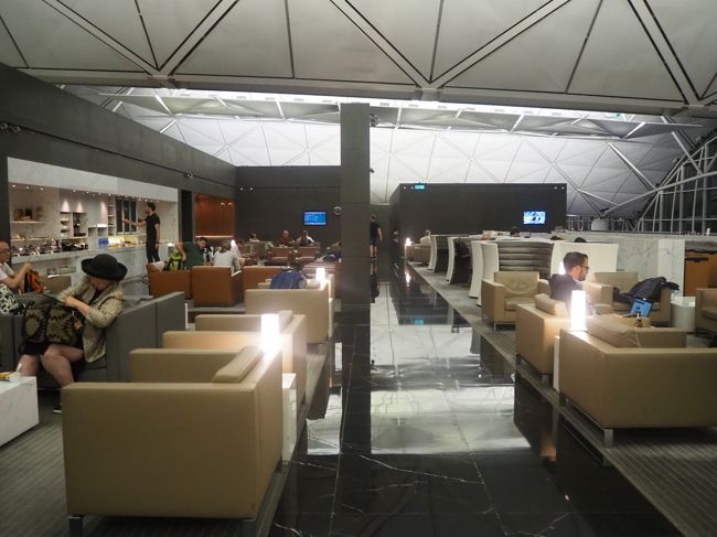 色んな種類の席があり、ゆったりしてました。