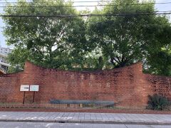 石橋駅で降りて、ちょっと歩いて、到着。

来てみたかった、孔子廟。