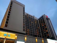 さーて。
スターフェリーに乗るためにＭＲＴで尖沙咀まで。