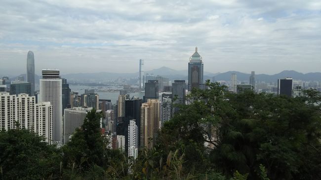 ４回目のビクトリアピーク。うす曇り