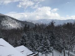 白馬東急は天然温泉。
親子で仲良く朝風呂でまったり。

今シーズンは仕事が忙しく
スキーも白馬八方尾根の4回だけ！

今回が滑り納めです。
