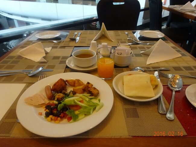 ホテルでの朝食です