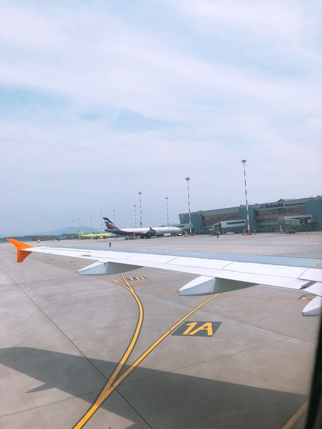 新たな搭乗時刻は13：00となっていましたが、時間通りには開始せず。結局13：30頃に出発することができました。