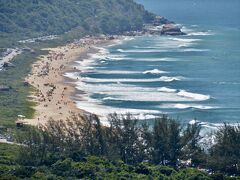 【リオデジャネイロの美しい海岸、Barra da Tijuca】


おおおっ....あるある、海外からの観光客が殆ど来ないような穴場ビーチが.....