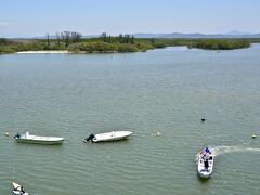 【Restinga da Marambaia レスチンガ・ダ・マランバイアを目指す...が.....】

この入江に向う岸（浜辺）が、くだんの場所です。