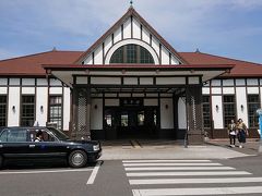 多度津から２日目に来た琴平駅まで戻ってきました。快晴で登山にはちょうど良い気候です。