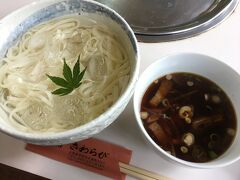 冷やしたほうとうの「おざら」
のど越しよく美味しかった♪