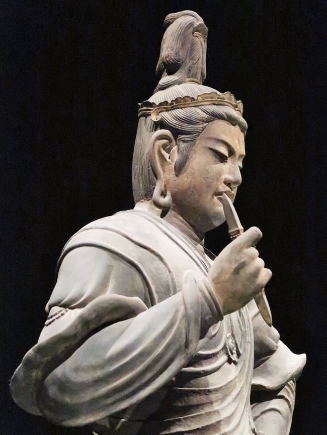 イスム　イᏚム　帝釈天騎象像 イスムイᏚム帝釈天騎象像
