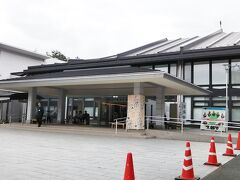 城址公園の隣にはもりおか歴史文化館があります。

お土産や喫茶コーナーなどがあり、散策の休憩にも便利。