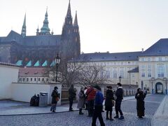 プラハ城へ向かう。（チェコ）