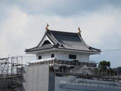 上山城をみつつ温泉に入りました。