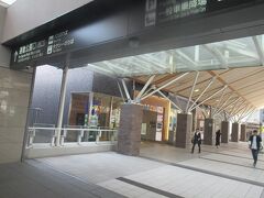 ５月１２日午後１時過ぎ。
新幹線で岡山駅に着いてそのまま西口のホテル、ヴィアイン岡山へ荷物を預けます。