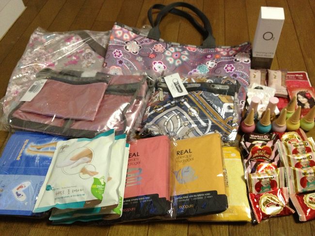 3日目の戦利品。<br /><br />買い物、エステ三昧のソウルの旅でした！！