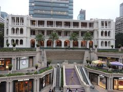 ぶらぶら歩いて1881ヘリテージに着いた