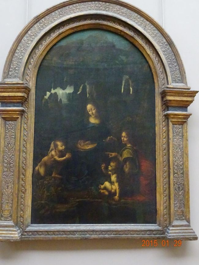 黒の使い方が綺麗です