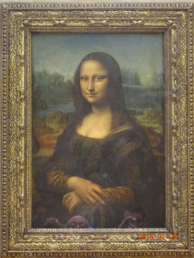 ルーブル美術館で著名な“モナリザ”
