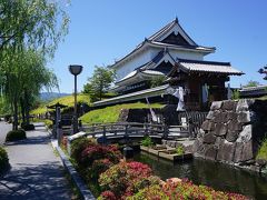 ●勝龍寺城公園

勝龍寺城は、細川忠興と細川ガラシャが、新婚時代を過ごした場所です。また、山崎の戦いでは、光秀が本陣を置いた場所でもあります。