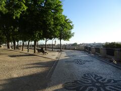 適当に歩いていたら、サン・ペドロ・デ・アルカンタラ展望台に出ました。ここは7年前にも訪れたことがあります。