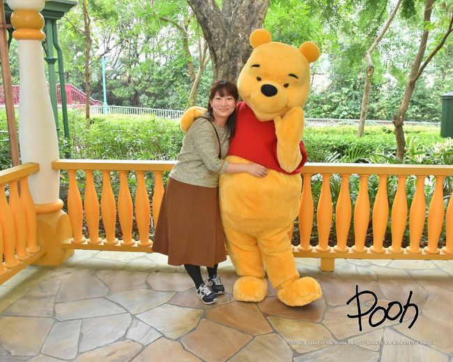 パークに戻ってキャラグリ再開。<br />フォトパスからダウンロードするとこんなフレームや