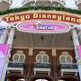 ５月８日、イースターのディズニーランド。