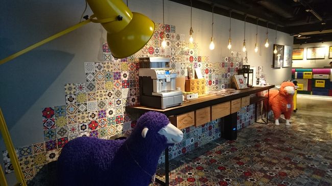 朝食を食べたらチェックアウト。<br />ホテルのフロント前もとっても可愛い！