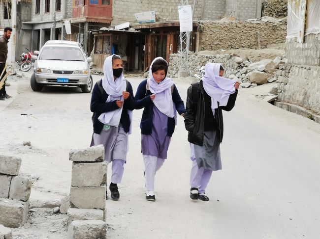 無遠慮にカメラを向けたので、嫌がられてしまいました。<br />ちゃんと許可をもらってから、カメラを向けましょう。