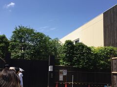 東京染井温泉 サクラに到着。

オープン時間の10時少し前に着くと、すでに行列ができていました。

by iPhone