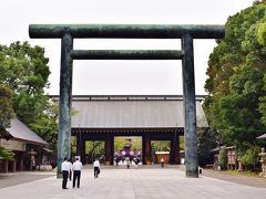 インド大使館のすぐ隣は靖国神社です。

言わずもがな江戸時代末期以降、国事に関して殉死された英霊の皆々様を祀っている神社です。
今、平和に暮らしていけているのも諸先輩皆々様のお陰です。ありがとうございます。