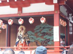 浅草神社では能奉納