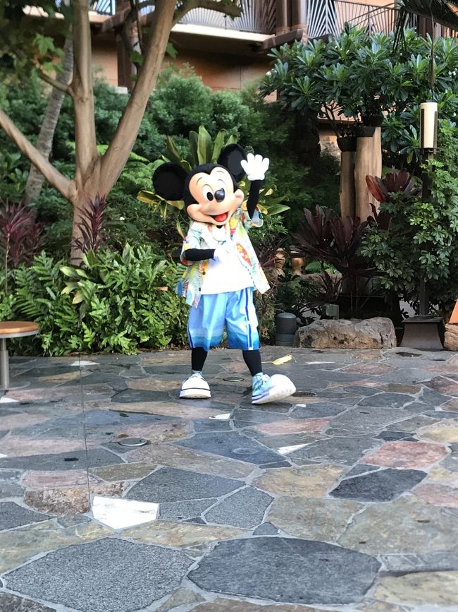 7:15からマカヒキでモーニング～<br /><br />わーぃ、ミッキー!!