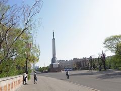 自由の記念碑。前に来た時はこのマグネットを買って帰ったほど気になる存在だったのに今回は写真がほぼこれだけ、、