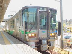 2019.05.02　東金沢
ＩＲいしかわ鉄道に入って東金沢で降りる。１８きっぷは「通れるけど降りれない」制度の駅だ。貧乏性なので、当駅で下車しよう。