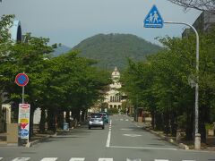 関学と背景の甲山。本当に奇麗な景色。当時と変わっていない。札幌勤務時、ニッカ創業の歴史に触れ、この地一帯がそれに関わっていた事を知り驚きました
