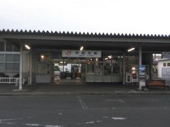 伊那市駅です。

駅前のバス停とは別に高速バス用ターミナルがあります。