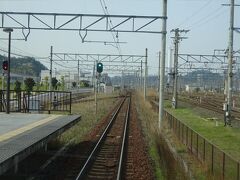 米原駅を出発。