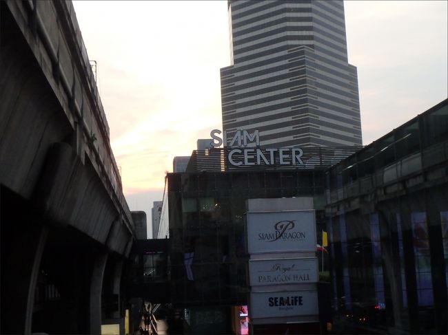 18:08<br /><br />マンゴーにエネルギー補給してもらい、お口の中も酸性に傾いて少しまた元気回復しました。<br /><br />ちょっとずつ外も<br /><br />陽が傾いてきていますが