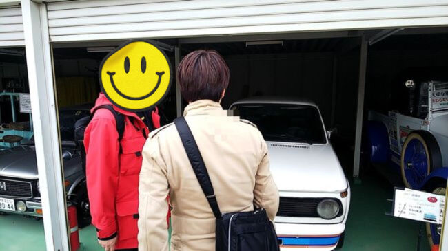 外には古い車、電車が保存してあり、有料で中の博物館に入れます。中には軍艦のプラモ、オート三輪、レコード、絵画、戦争遺品、昔の電化製品なのど雑然とかざってあります。