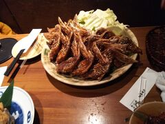  いつものように池袋の喫茶店で待ち合わせをし、手羽先を食べに鳥良へ。ここは辛さが3種類あり、私は世界の山ちゃんより好きです。
