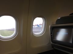 18時前、予定時間どおり、バリ島到着。