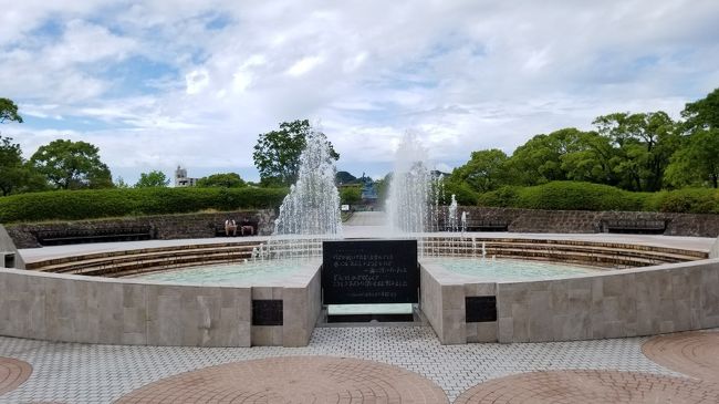 空港へ向かう時間に余裕があったので<br />平和公園へ急遽向かうことにしました