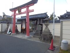 御霊神社