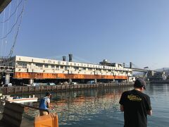 さて余力があるので小田原漁港のイベントに向かいます。海鮮を食したい！！！！！
http://jizakana.net/

通常、風呂に入って着替えてからご飯にしますが、小田原なら白い目でみない。だいじょうぶ。