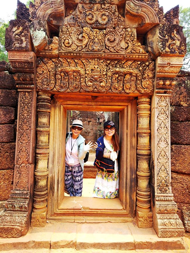 塔門を額縁代わりに、ハイチーズ！