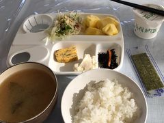 朝食！
パインがしみうま。