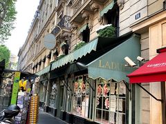 でも目的はラデュレのフレンチトースト。
Laduree (16-18 rue Royale 75008)
