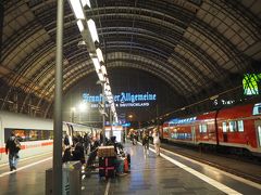 フランクフルト中央駅に到着。