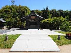 浮殿は鎌倉時代の境内図では、心字池の辺りにあったとあります。
